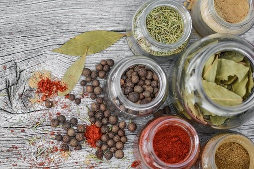 10 Common Herbs and Spices and Benefits That Will Surprise You