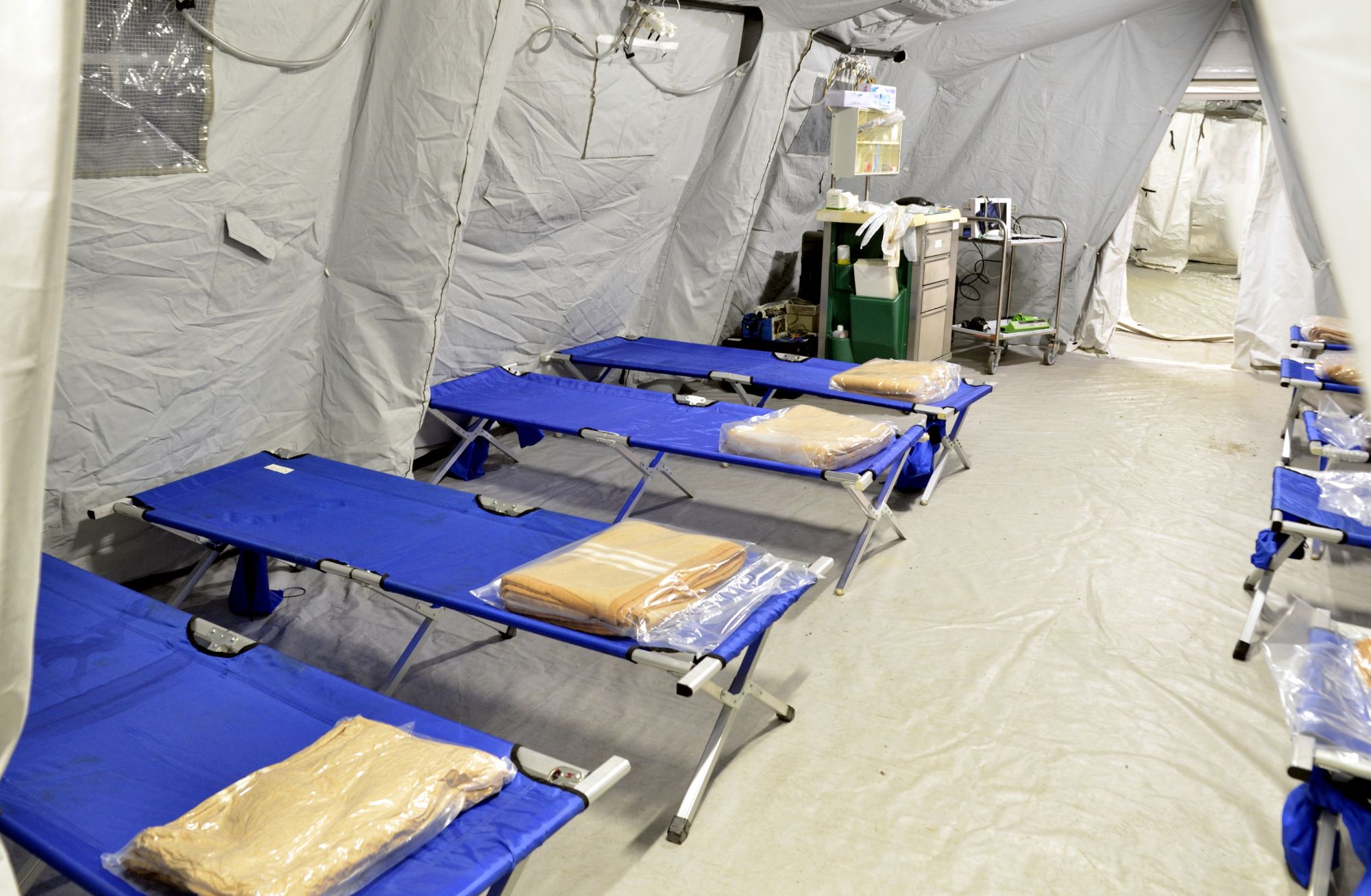 How Healthcare Professionals Benefit From Field Hospitals